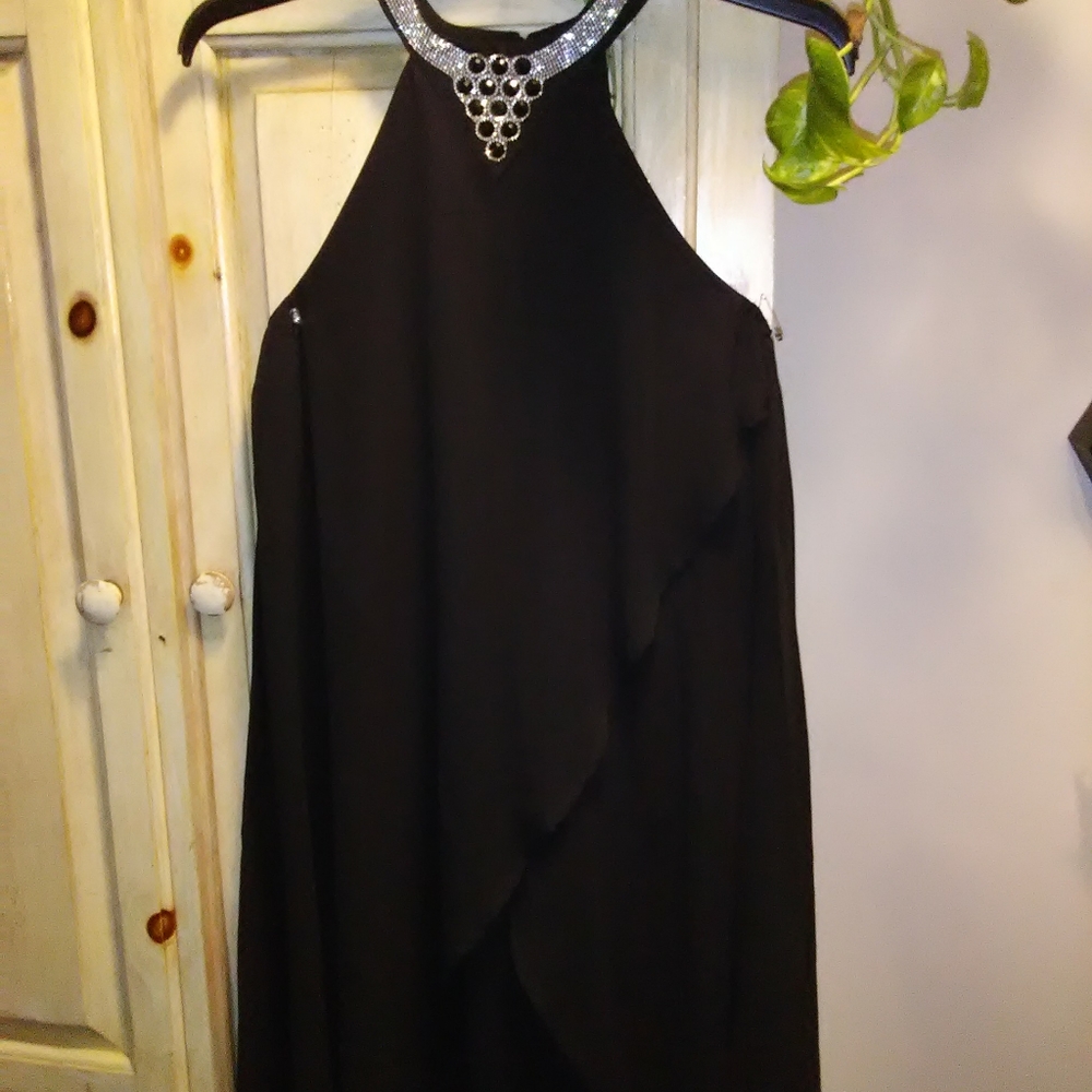 Dress Sleeveless